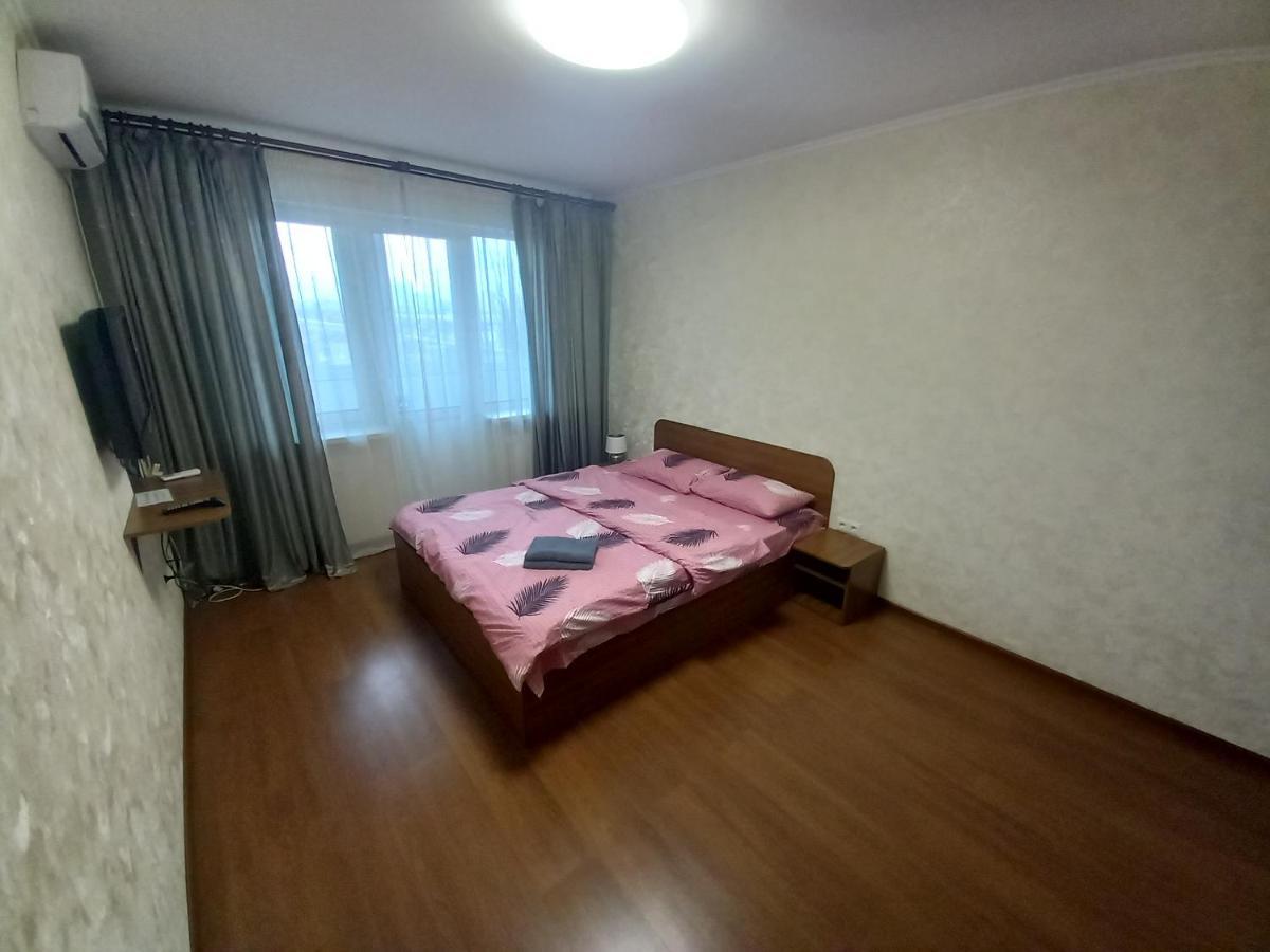 Apartment Darnitca Kyiv Exterior photo